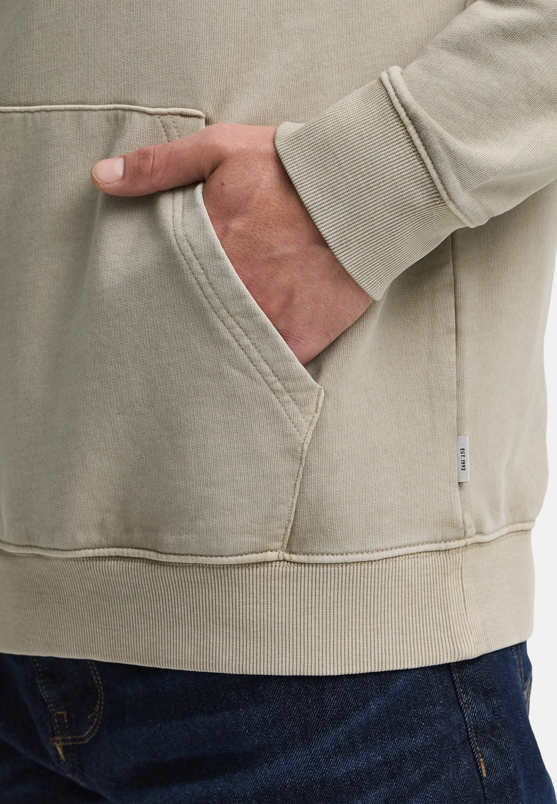 Kapuzenpullover INElimah Produktbild